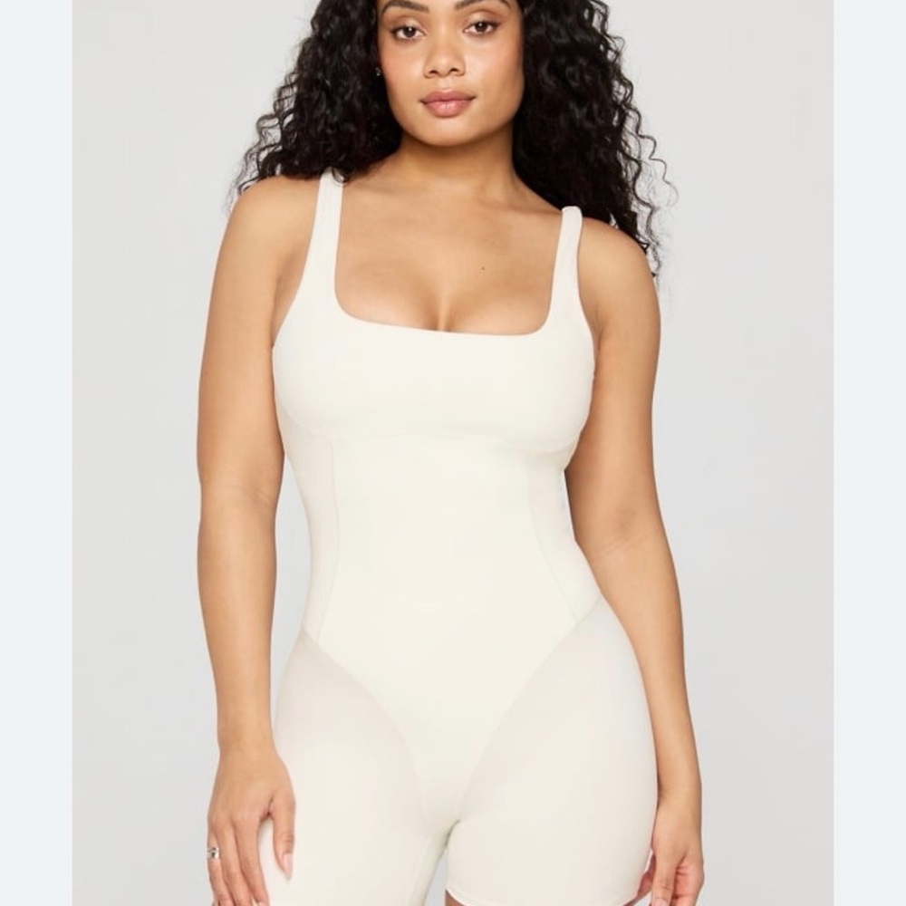 Fabletics White Sweetheart Short Jumpsuit 4”